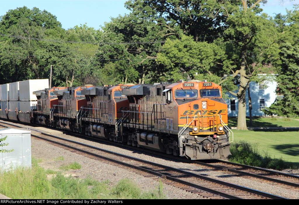 BNSF 7251 7415